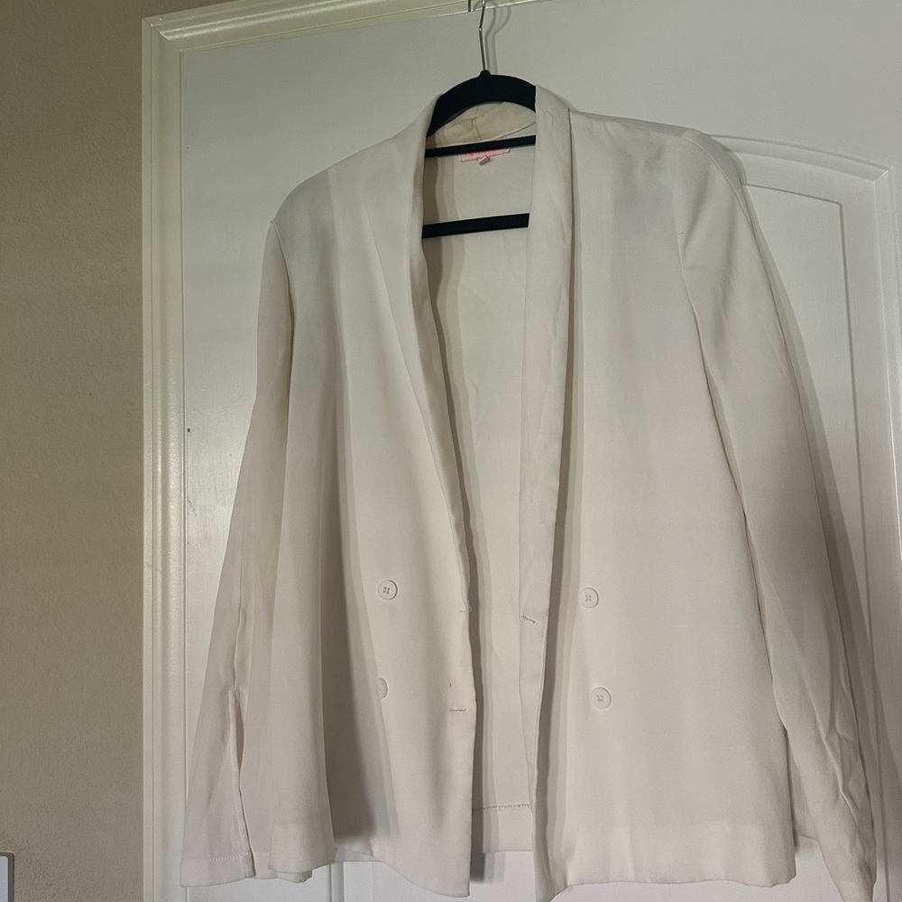 Chic White Blazer